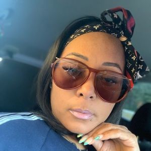 Meet your Posher, Erica